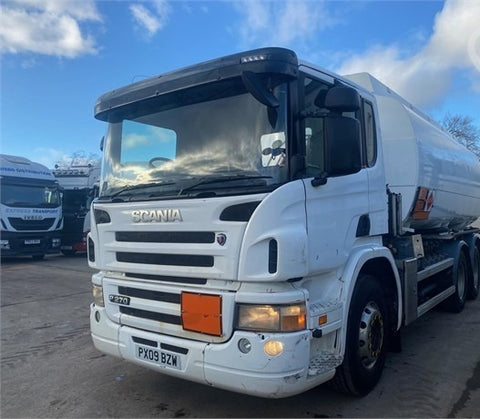 2009, SCANIA P270, 6X4 DOUBLE DRIVE FUEL TANKER TRUCK( 20,000 Litre)