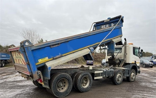 2011, SCANIA P360, 8X4 STEEL TIPPER TRUCK