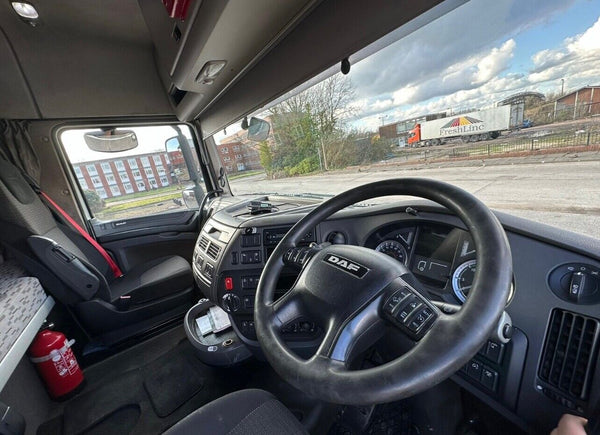 2014, DAF XF460, 6×2 MIDLIFT STANDARD TRACTOR