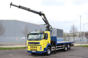 2007, VOLVO FM9 300, 6X2 ATLAS 165.2E CRANE FLATBED TRUCK