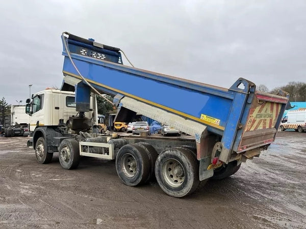 2011, SCANIA P360 - 8X4 STANDARD STEEL BOBY TIPPER TRUCK