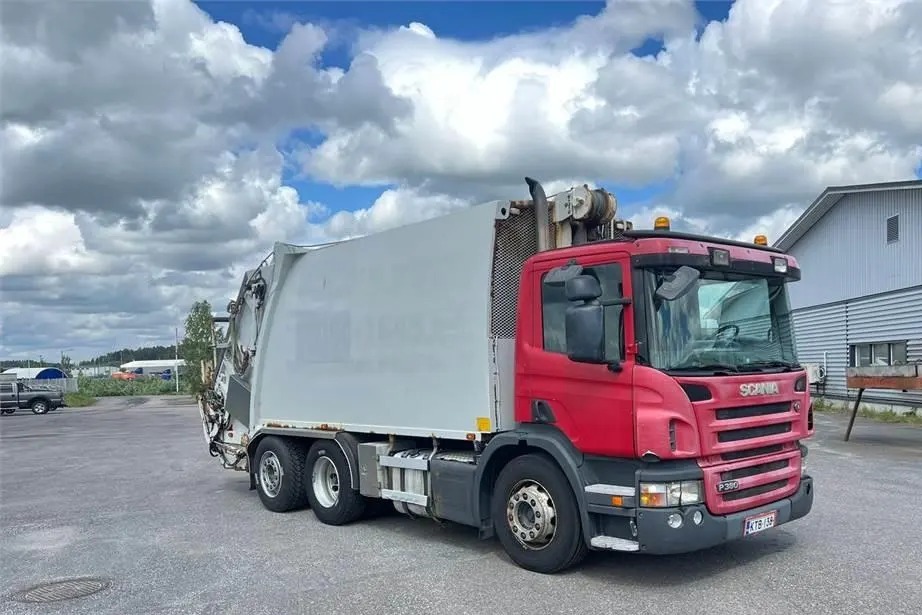 2007, Scania P380, 6x2 Garbage Truck - Image 4