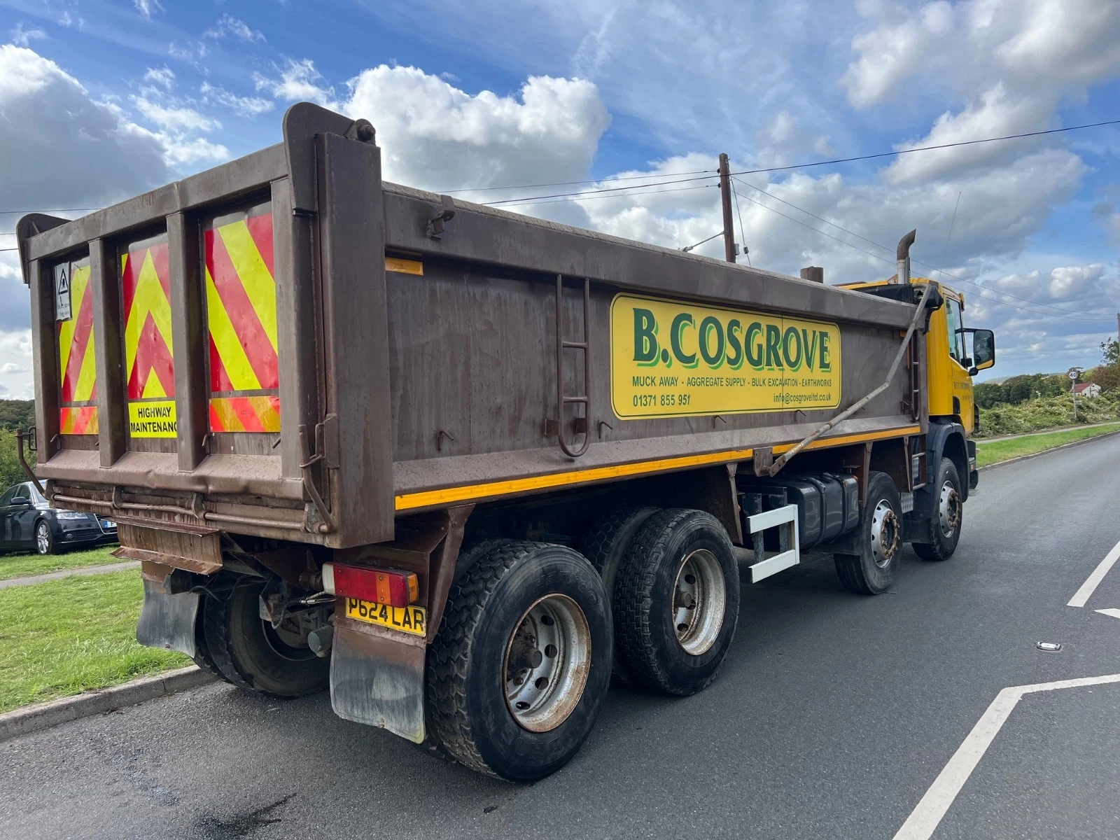 SCANIA P124-360 TIPPER SCANIA 8X4 ONLY 408,000 KM - BEI BANDARINI DAR (Kabla ya Ushuru): TZS 139,500,000/= - Image 6