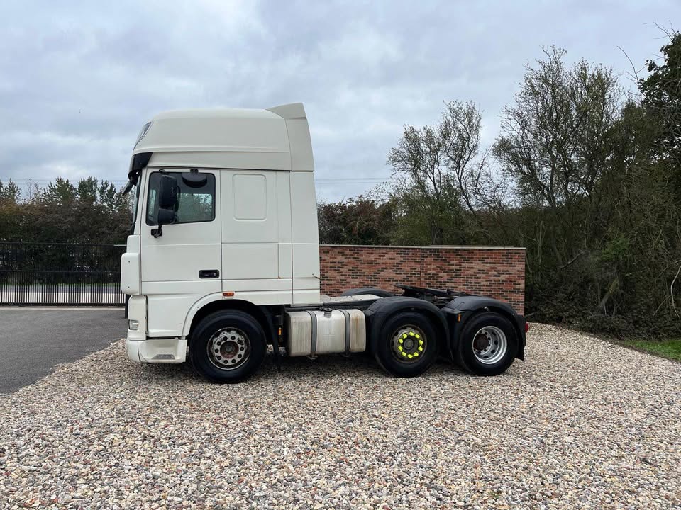 DAF XF105.460, 6x2 (2013) TRACTOR UNIT – BEI MPAKA BANDARINI DAR (Kabla ya Ushuru): TZS 49,950,000/= - Image 14