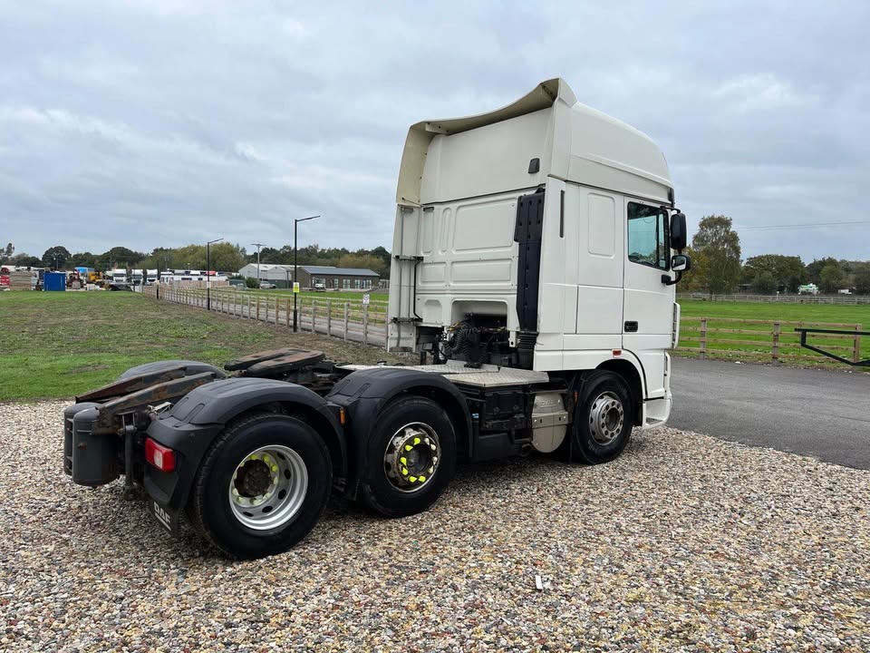 DAF XF105.460, 6x2 (2013) TRACTOR UNIT – BEI MPAKA BANDARINI DAR (Kabla ya Ushuru): TZS 49,950,000/= - Image 12