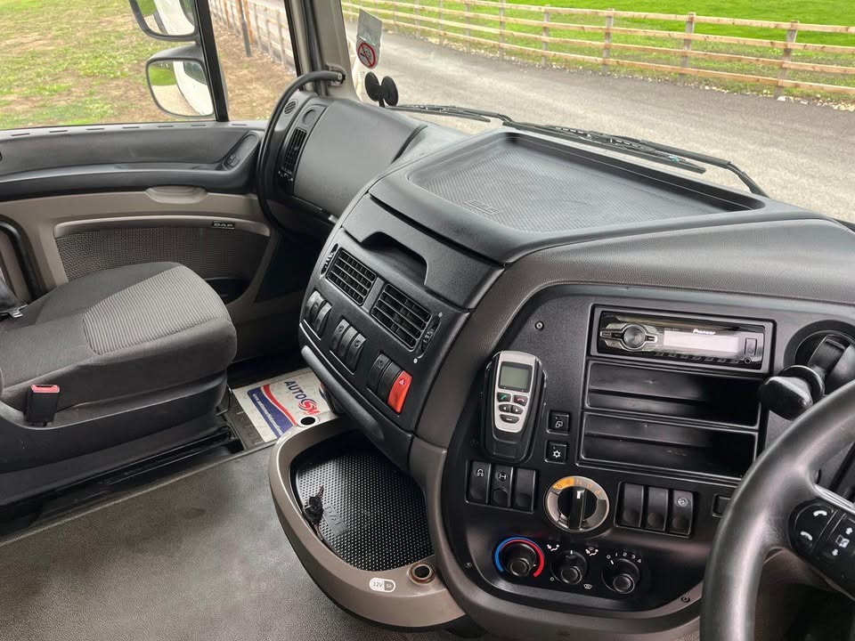 DAF XF105.460, 6x2 (2013) TRACTOR UNIT – BEI MPAKA BANDARINI DAR (Kabla ya Ushuru): TZS 49,950,000/= - Image 9