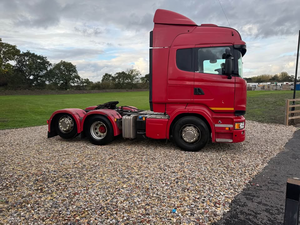 2014, SCANIA R450, 6X2 REARLIFT HIGHLINE TRACTOR UNIT - BEI MPAKA BANDARINI DAR (Kabla ya ushuru): TZS 69,000,000.00. - Image 20