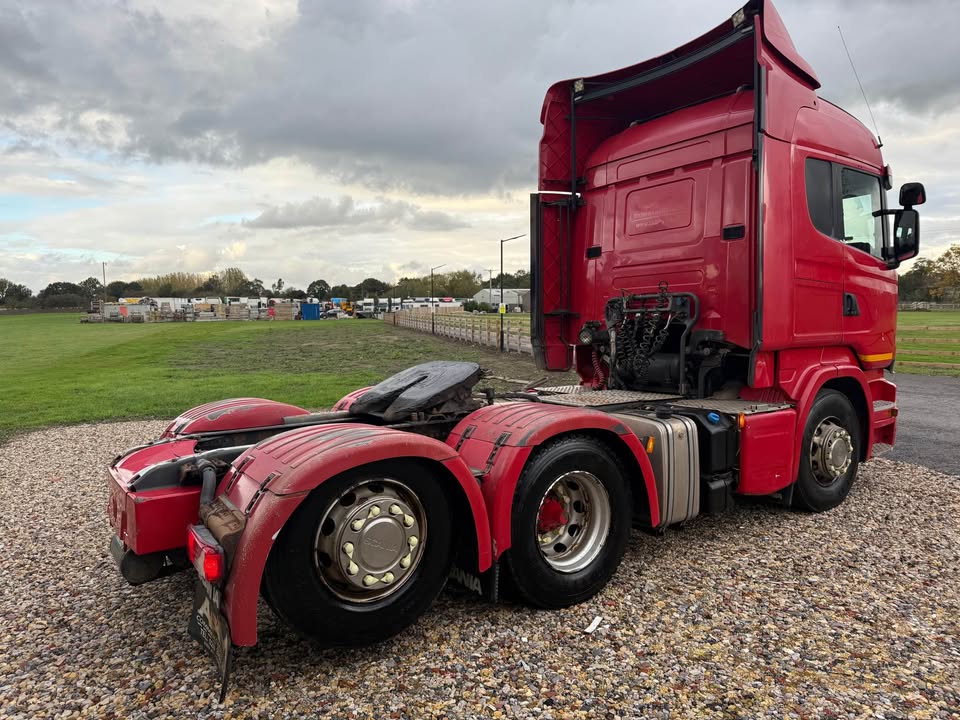2014, SCANIA R450, 6X2 REARLIFT HIGHLINE TRACTOR UNIT - BEI MPAKA BANDARINI DAR (Kabla ya ushuru): TZS 69,000,000.00. - Image 19
