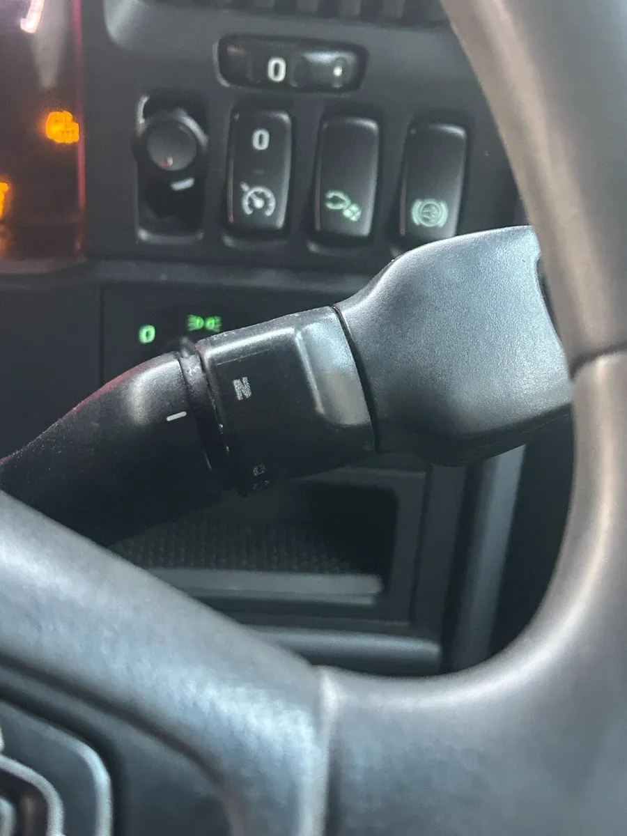 SCANIA R450 NON-ADBLUE, 6x2 - BEI "MKONONI" DAR: TZS 94,500,000/= - Image 10