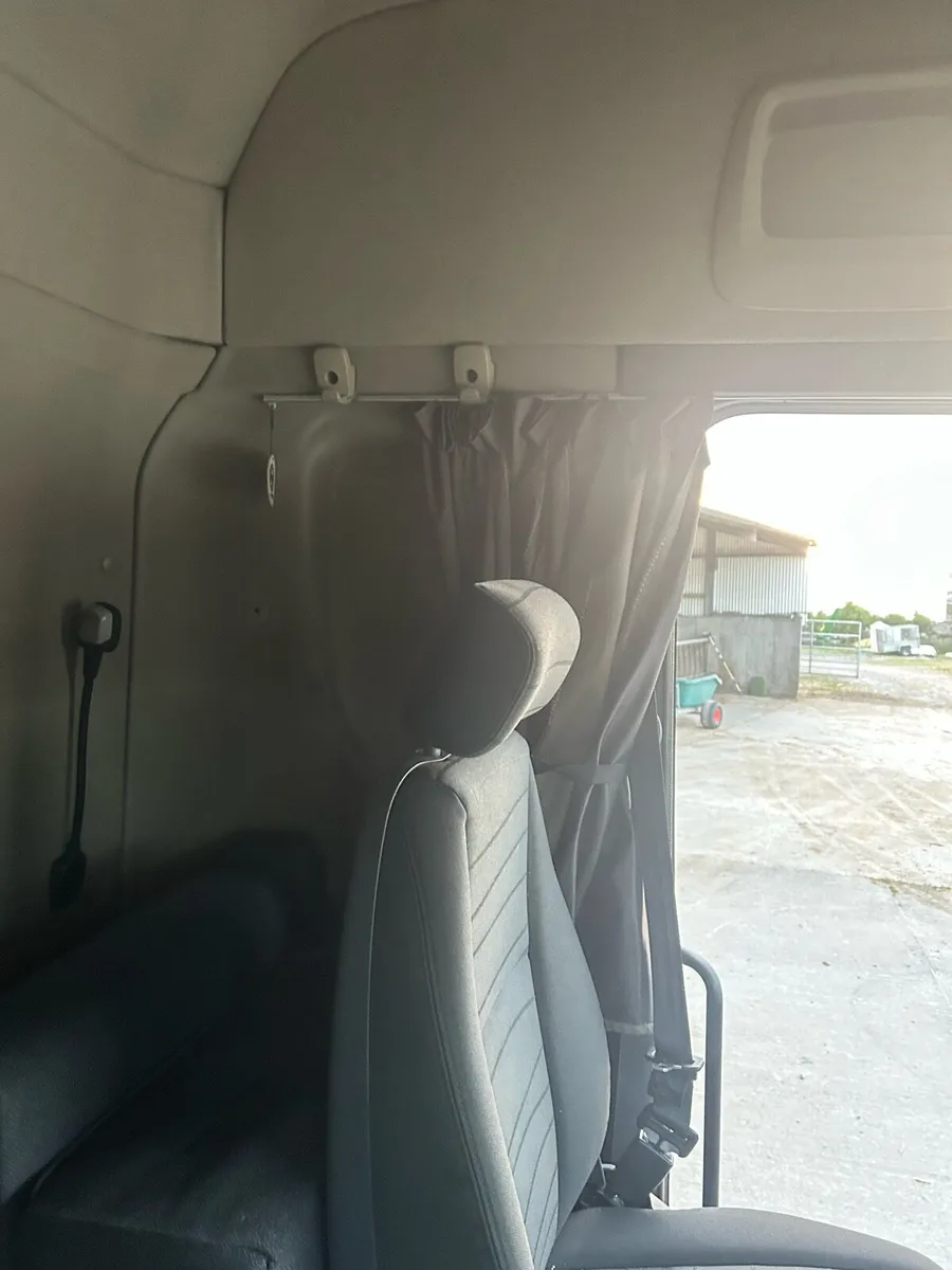 SCANIA R450 NON-ADBLUE, 6x2 - BEI "MKONONI" DAR: TZS 94,500,000/= - Image 5