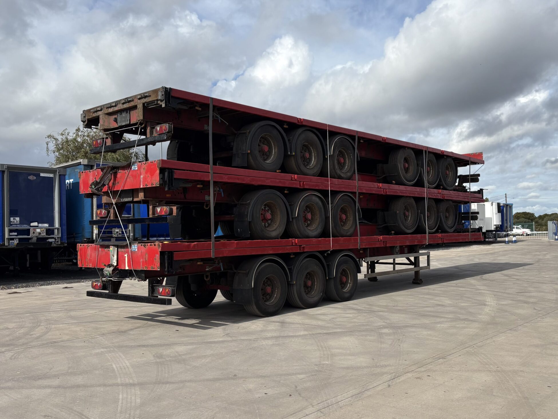 5PCS, SDC STACKABLE FLATBED TRAILERS (2014), BPW DRUM - BEI JUMLA MPAKA BANDARINI DAR (Kabla ya Ushuru): TZS 109,500,000/= - Image 8