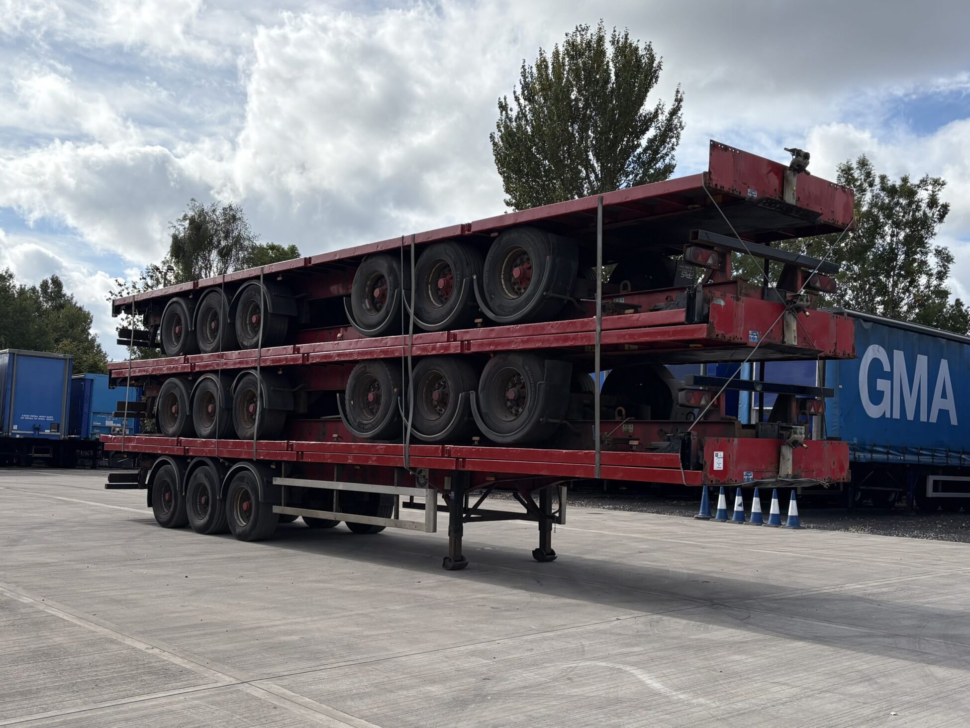 5PCS, SDC STACKABLE FLATBED TRAILERS (2014), BPW DRUM - BEI JUMLA MPAKA BANDARINI DAR (Kabla ya Ushuru): TZS 109,500,000/= - Image 4