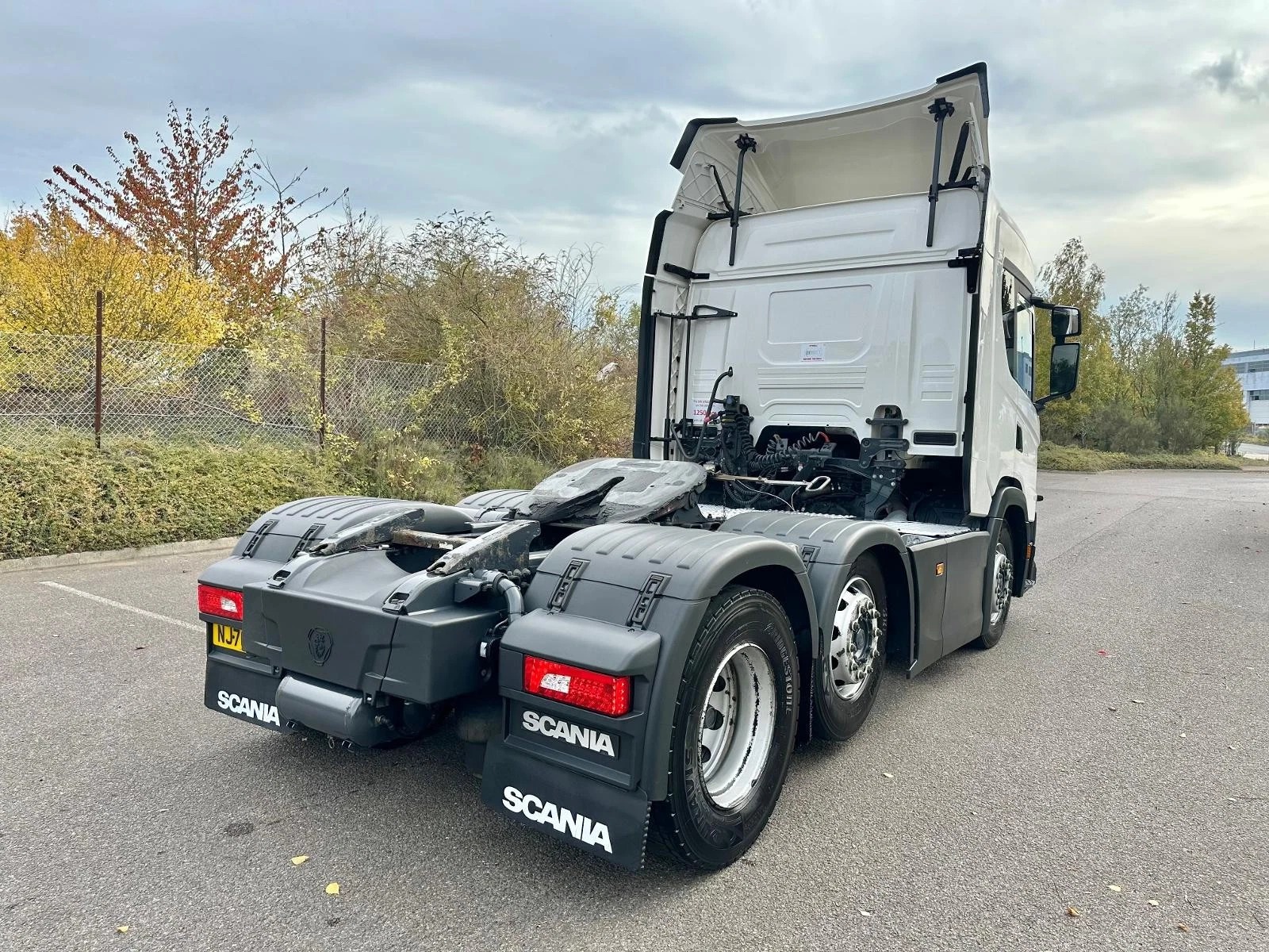 SCANIA G450 XT 6X2 TRACTOR UNIT, AUTOMATIC EURO 6 – BEI MPAKA BANDARINI DAR (Kabla ya ushuru): TZS 118,500,000/= - Image 12